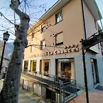 La Chance Hotel