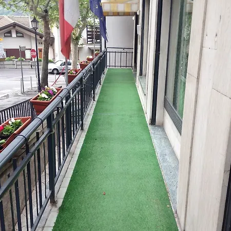 La Chance Hotel 3*